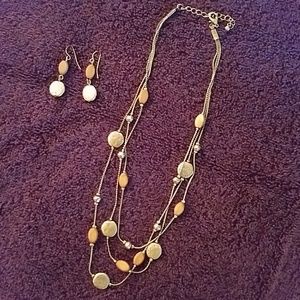 Necklace and earrings set